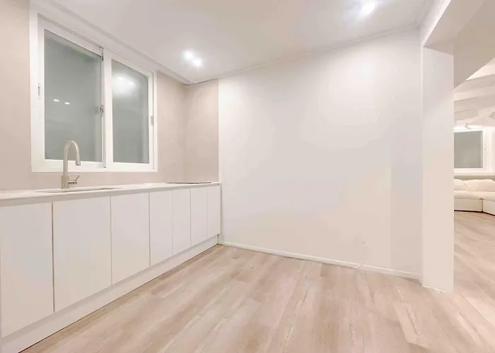 4br Designer House In Hongdae Apartamento